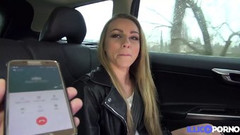 Amatör Fransız Öğrenci Angel Emily, Sakso Çekiyor Ve Amını Siktiriyor