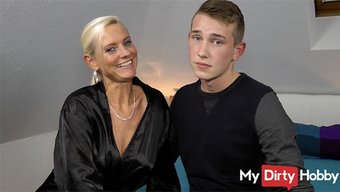 Amatör Bir Milf'In Şiddetle Delindiği Buharlı Ev Yapımı Video - Mydirtyhobby