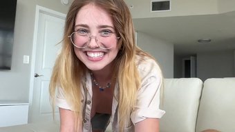 Lucy Foxx'Un Tomboy En Iyi Arkadaşı Lucy Foxx, Scott Stark Ile Bu Ev Fantezisinde Lezbiyen Olmadığını Gösteriyor.
