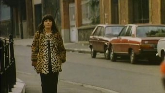 Gwenda Farell'In Kusursuz Fransız Sekreter Becerileri