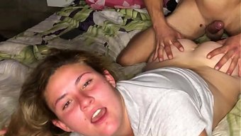 Anal Yapmak Istedim, Ama Ağladı Ve Canı Yandı, Üzgünüm